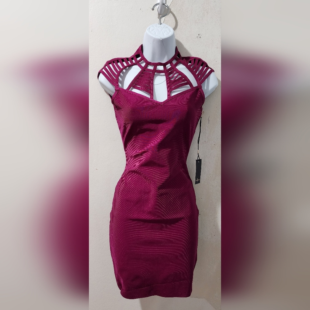Magenta Sleeveless Dress